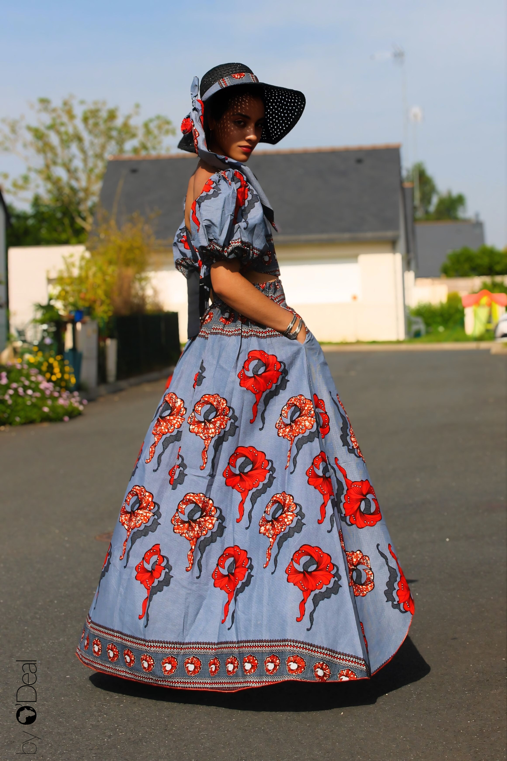 Ensemble DAME jupe et corsage à nouer