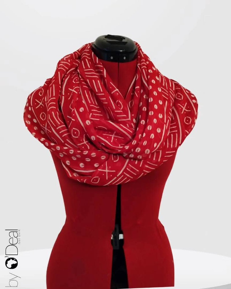 Écharpe Snood rouge en mousseline de soie